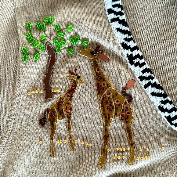 Christina Rotelli Safari Cardigan - Picture 3 of 10